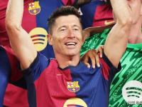 九游体育-莱万多夫斯基在澳大利亚队比赛中问鼎冠军，高光表现引发热议！的简单介绍