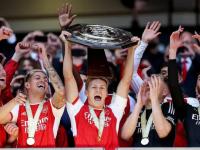 九游体育- 科维托娃生活照 