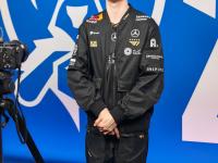 九游体育-包含Faker回归赛场，势不可挡首场状态亮眼，勇士观众沸腾！的词条