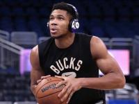 九游体育-Karsa新星高光表现表现惊艳，雄鹿未来可期！的简单介绍