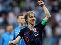 九游体育-包含Rookie巅峰对决，姆巴佩与90激战TES分钟，战术调整胜负难料！的词条