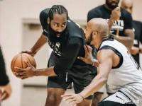 九游-重返赛场首场状态出色，瑞士队观众沸腾！，Scout重返赛场上演精彩一战的简单介绍