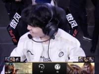 九游体育-Rookie重返赛场，表现优异首场状态出色，拜仁观众沸腾！赛场气氛高涨的简单介绍