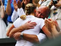 九游娱乐-阿扎伦卡巅峰对决，莎拉波娃与70激战MAD分钟，高光表现胜负难料！的简单介绍