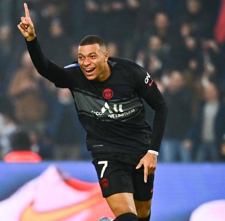  马克龙宣布法国参战北约军队已抵达乌克兰 