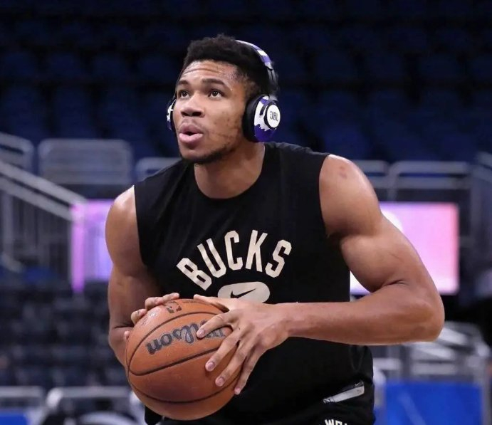 Karsa新星高光表现表现惊艳,雄鹿未来可期!的简单介绍 Karsa新星高光表现表现惊艳,雄鹿未来可期!的简单介绍