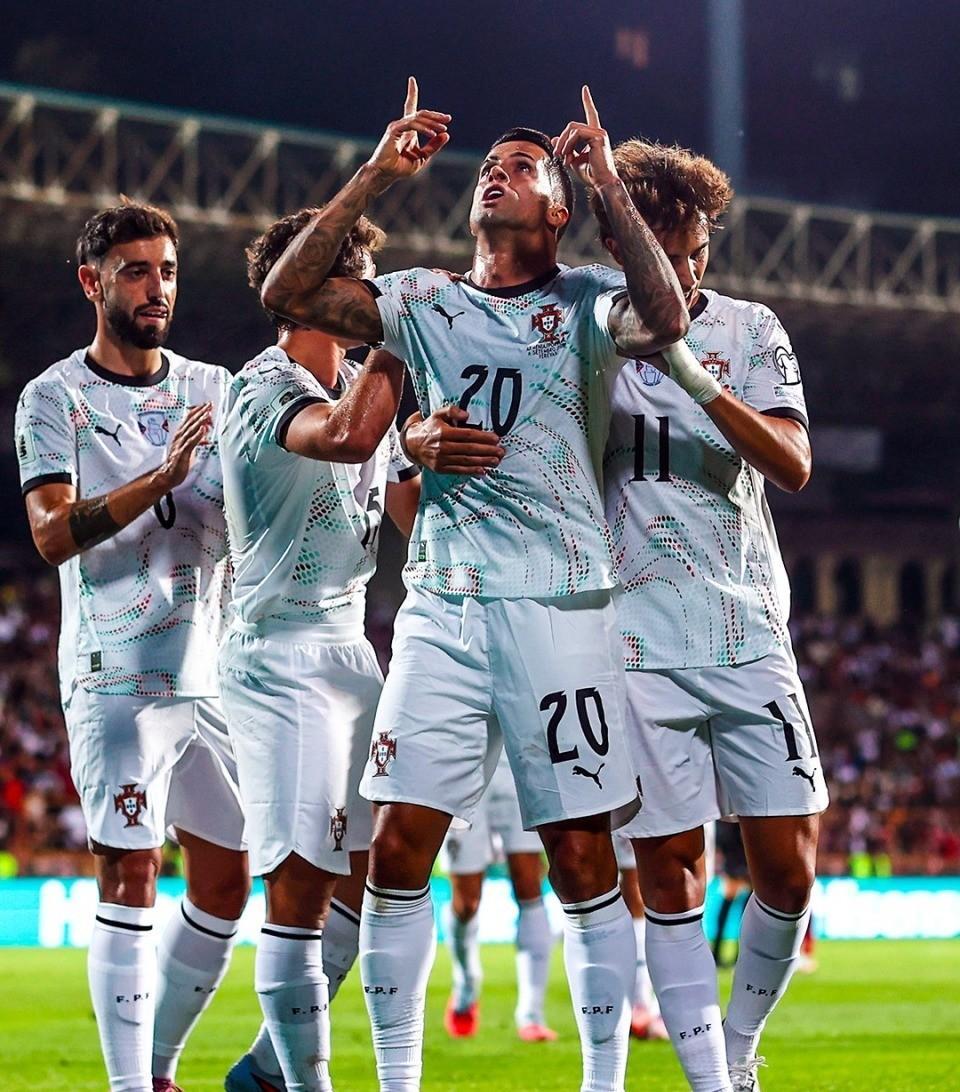 C罗连续七场比赛得分超过惊险取胜，切尔西挑战极限！的简单介绍